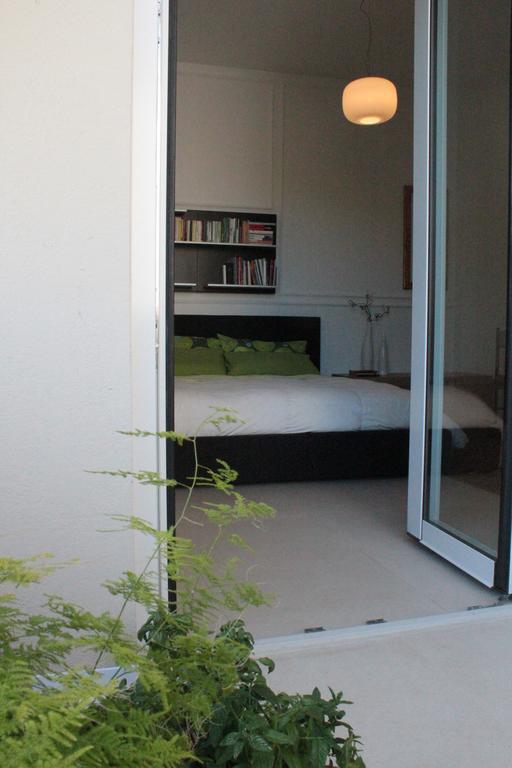 Zaghouses - Sea View Apartments In Sicily Agnone Bagni Room photo
